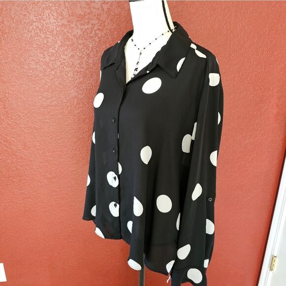 Black and White Polka Dot Women's Top - Picture 3 of 9
